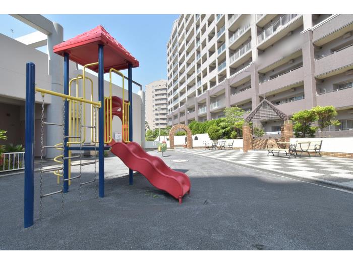 ベイシティ本牧南>敷地内公園