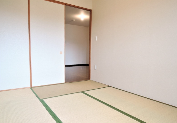 フロール川崎下平間第2＞和室