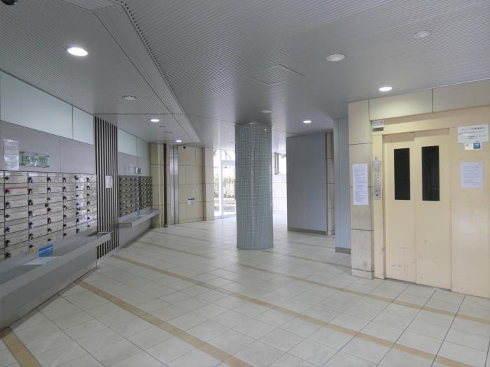 川崎日進団地＞エントランス