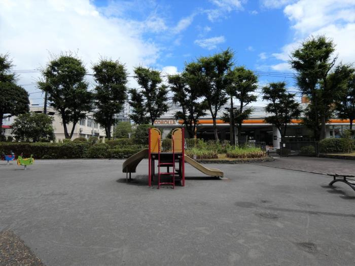 川崎日進団地＞敷地内公園