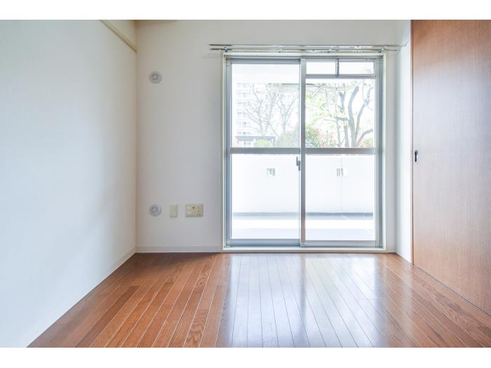 コンフォール平塚>洋室①