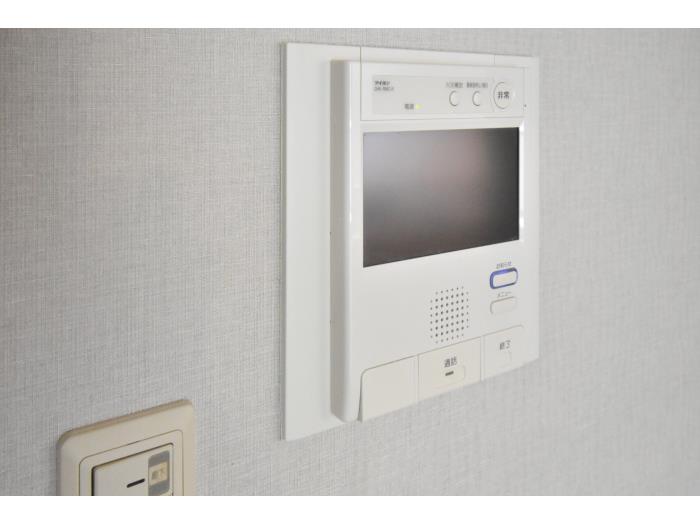 コンフォール平塚>モニター付きインターホン