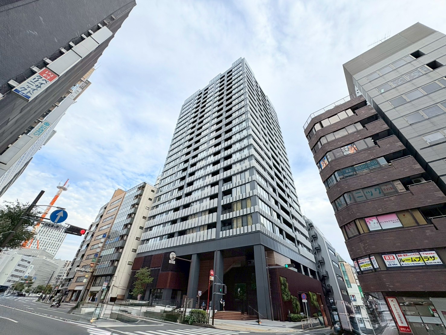 横浜ヴェールタワー＞外観