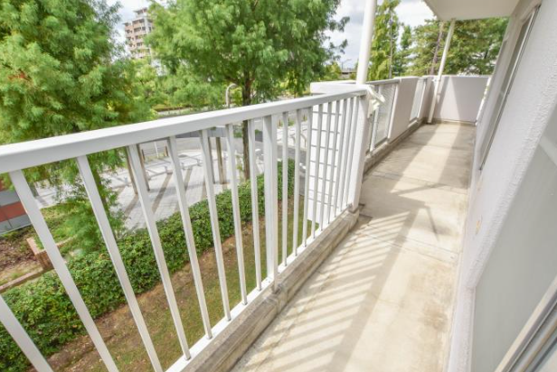 いぶき野三丁目団地>バルコニー