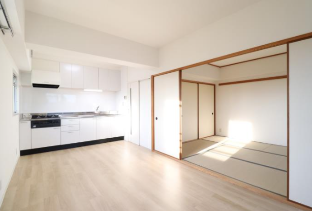 ヌーヴェル鴻池>リビングダイニング