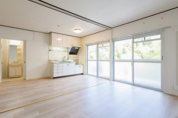 香里・釈尊寺＞リビング