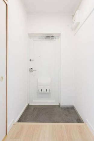 香里・釈尊寺＞玄関