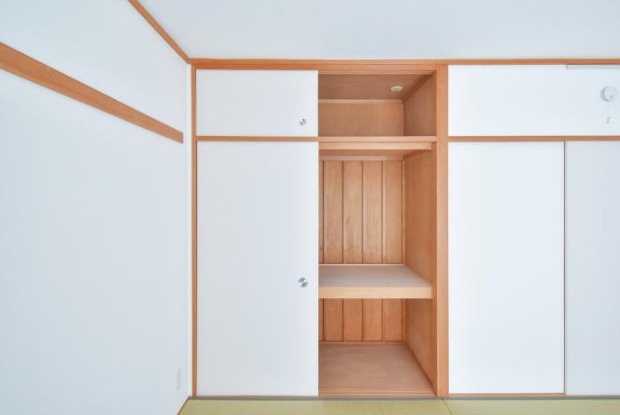 高槻・阿武山五番街＞和室収納