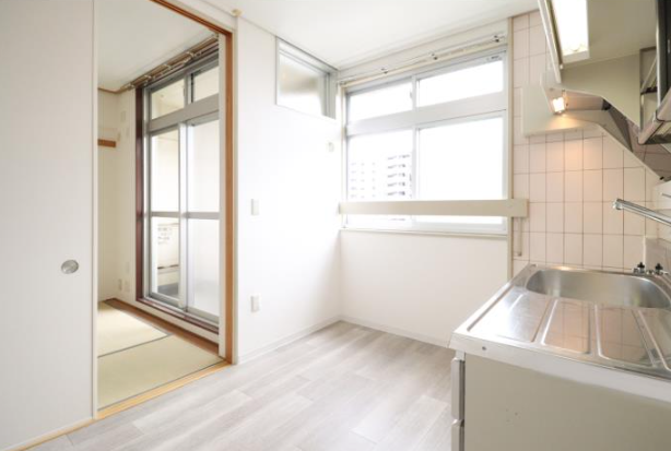 千里桃山台団地>ダイニング