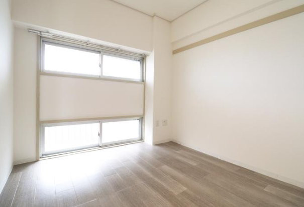 千里桃山台団地>洋室