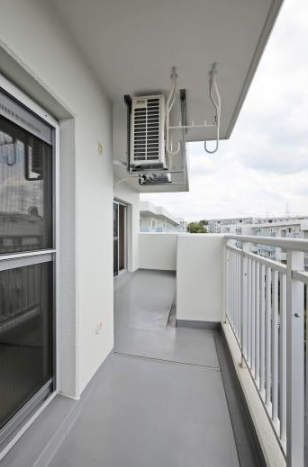 泉北城山台二丁団地＞バルコニー