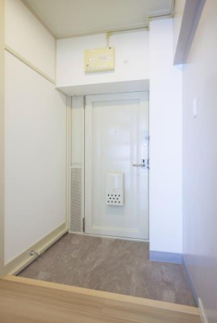 中百舌鳥公園団地＞玄関