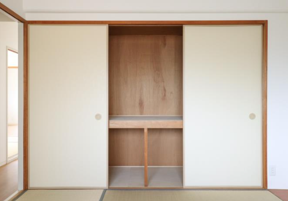 藤沢台中央団地＞和室収納