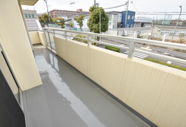 藤沢台中央団地＞バルコニー