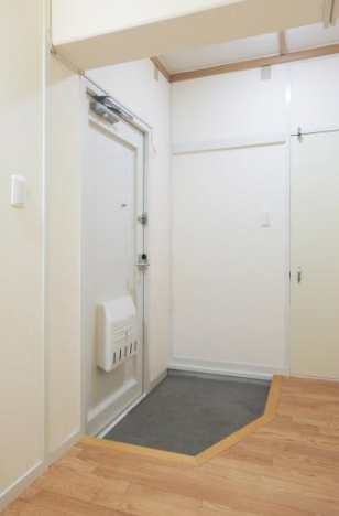 南花台団地>玄関