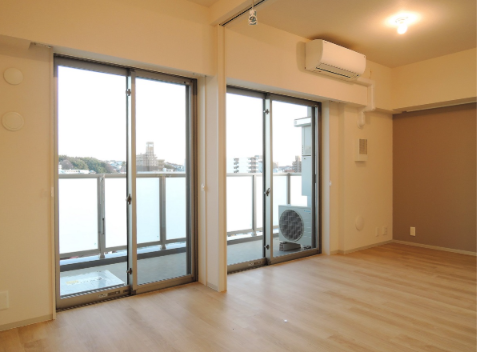 フロール横浜井土ヶ谷>洋室