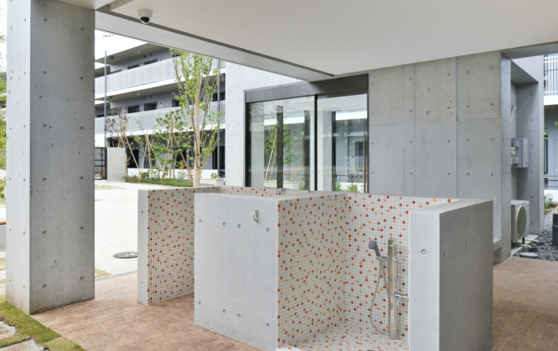 カーメスト用賀馬事公苑＞ペット足洗い場