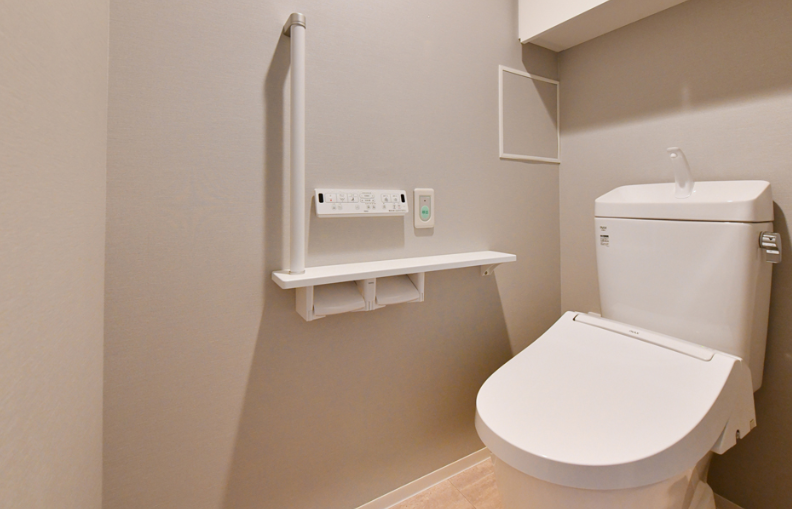 カーメスト用賀馬事公苑＞トイレ