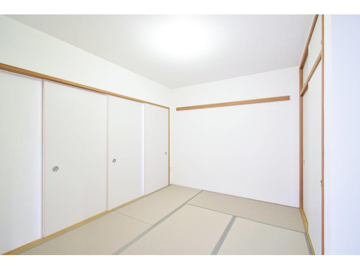 アーバンラフレ虹ヶ丘南>和室