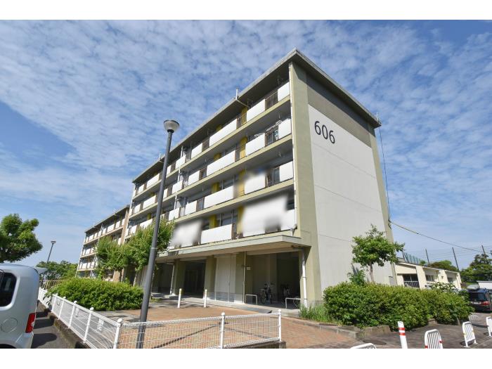 岩成台西団地>外観