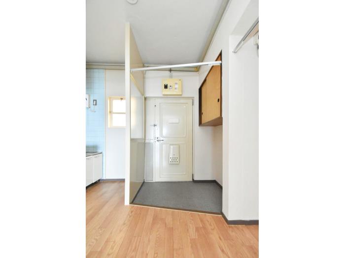 津島団地＞玄関