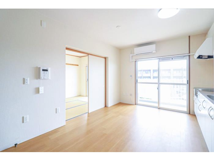 フレール芦屋朝日ヶ丘＞内観①
