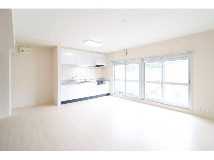 横尾団地＞内観①