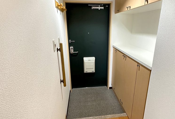 コーシャハイム多摩川>玄関