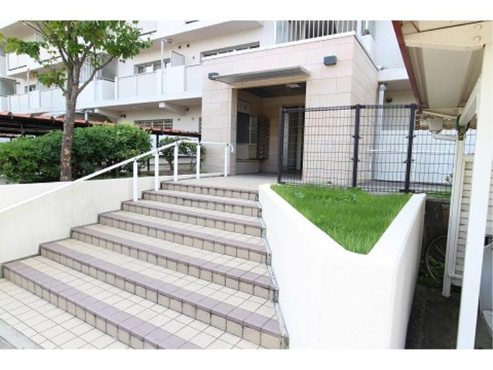 東千里山団地>敷地内