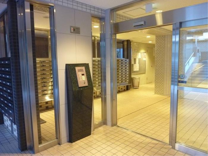 谷町四丁目シティハイツ>エントランス