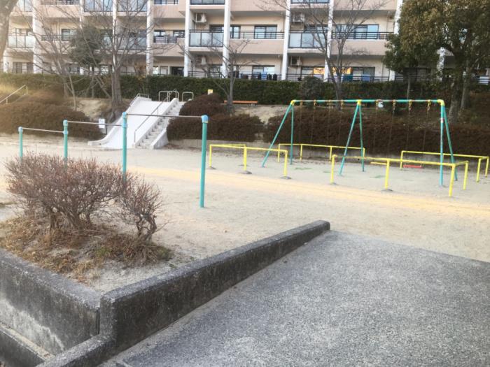ルミナス箕面の森五番街>敷地内