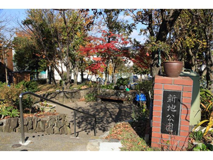 最寄りの公園「新池公園」