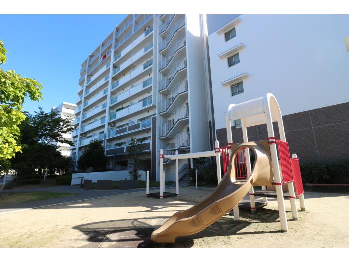 シティコート曽根東町第2＞敷地内