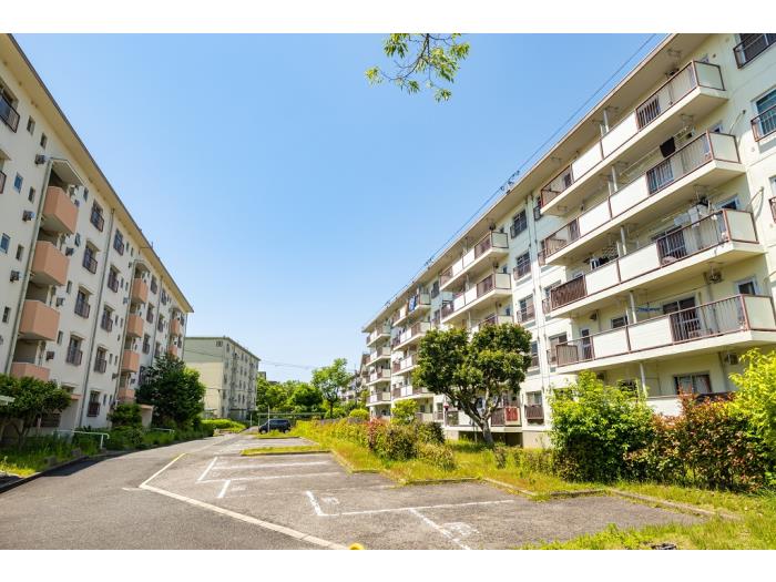 鶴山台団地>外観①