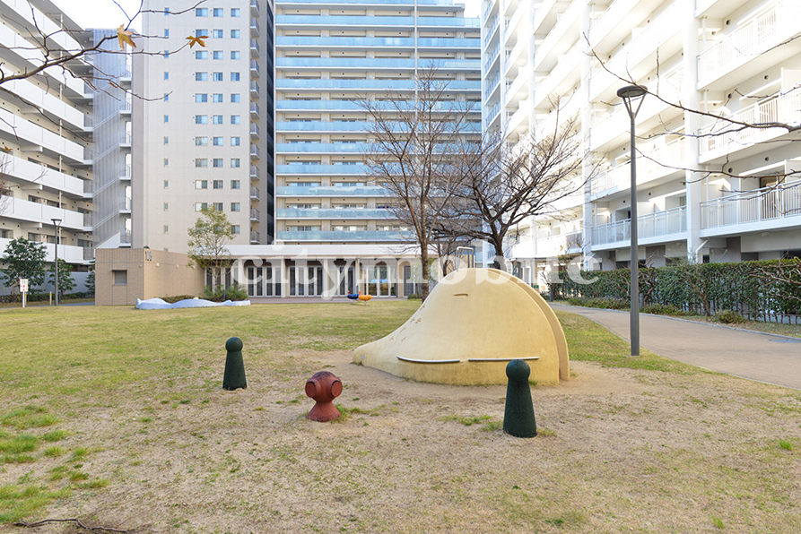 サンヴァリエあべの阪南>敷地内広場