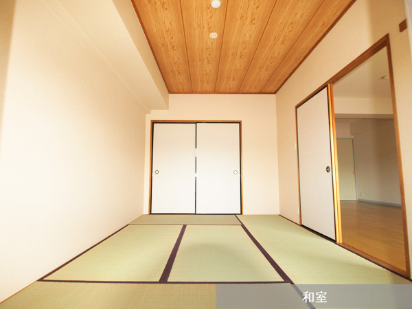 小松屋ビル>和室