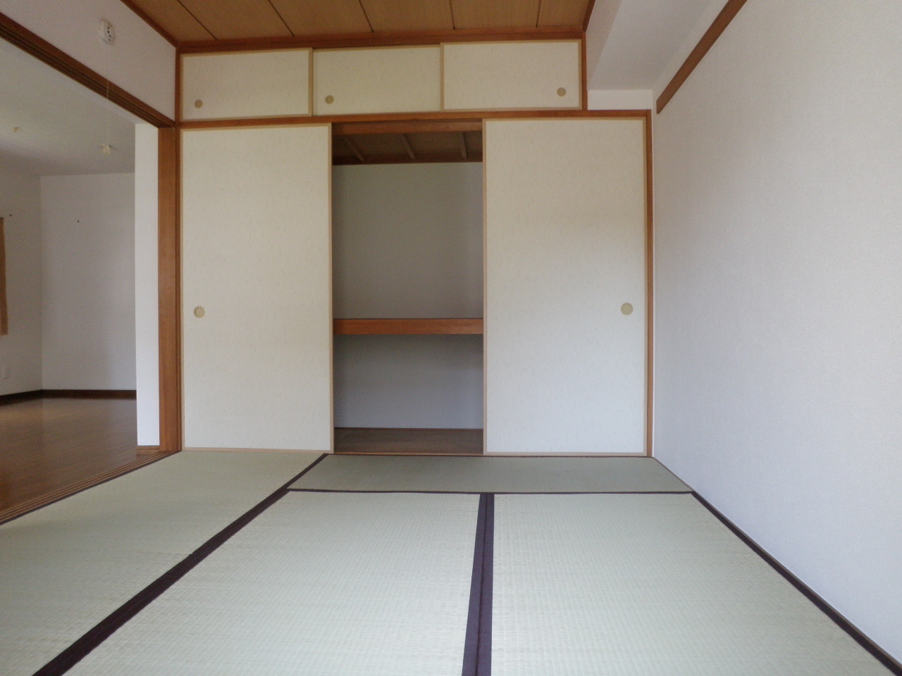 アーバンライフゆりの木通り東>和室